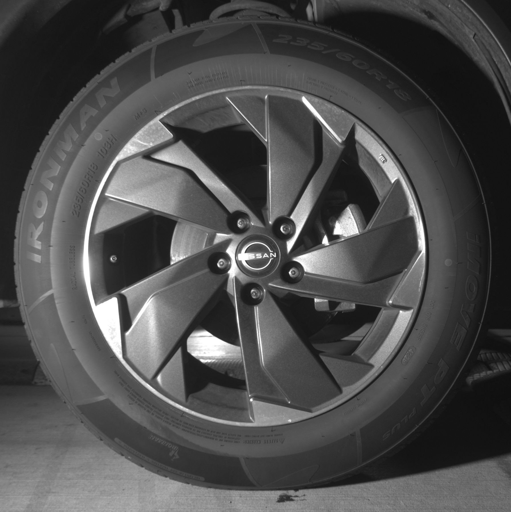 Used 2025 Nissan Rogue SV AWD/4WD image 13