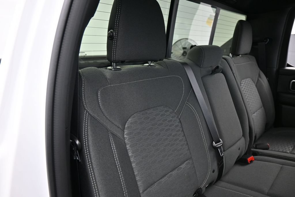 Used 2025 RAM 1500 Big Horn AWD/4WD image 36