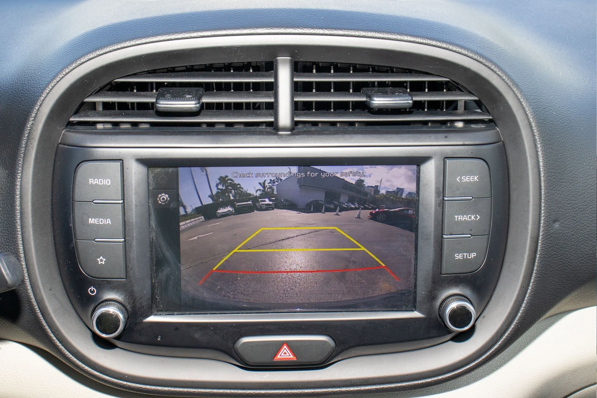 Used 2023 Kia Soul LX image 30