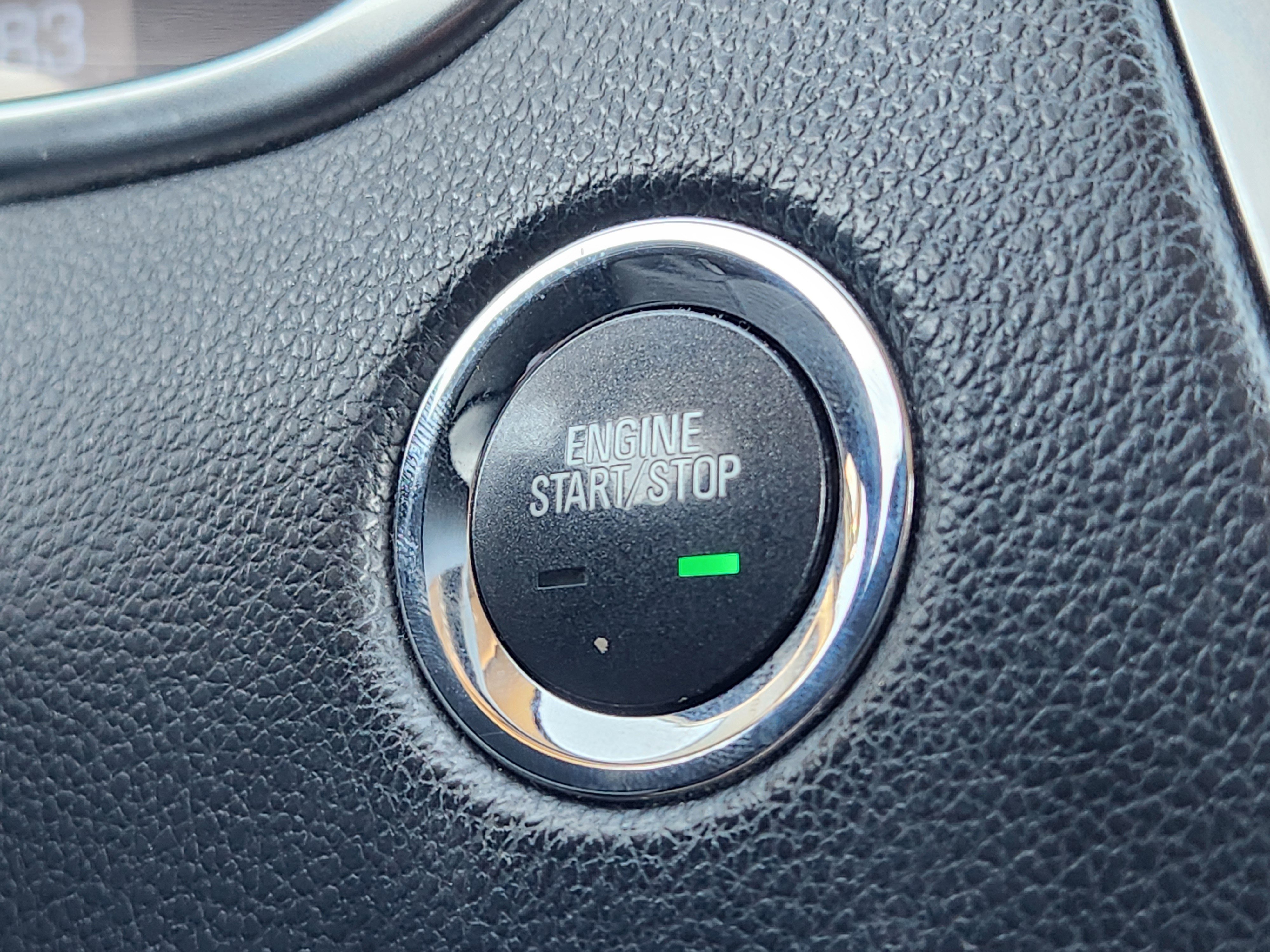 Used 2013 Cadillac SRX Performance w/ Driver Awareness Package image 19