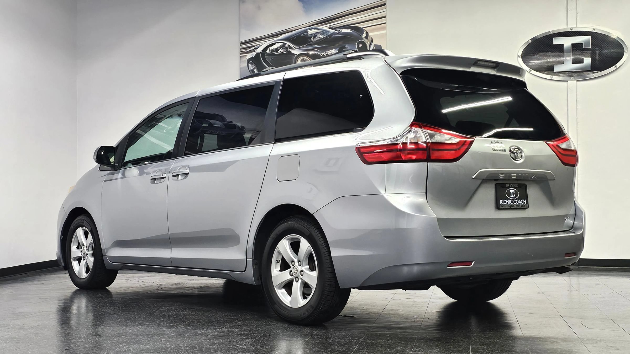 Used 2016 Toyota Sienna LE FWD image 20