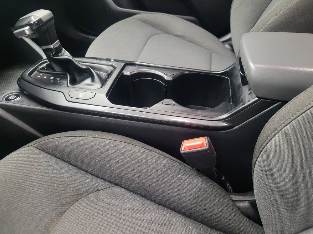 Used 2025 Kia K4 FWD image 26