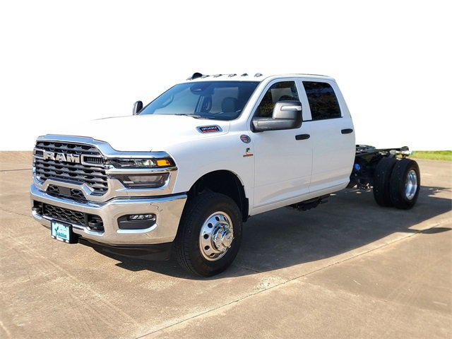 New 2026 RAM 3500 Tradesman w/ Chrome Appearance Group image 2