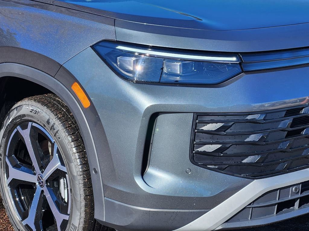 New 2026 Volkswagen Tiguan SE image 27