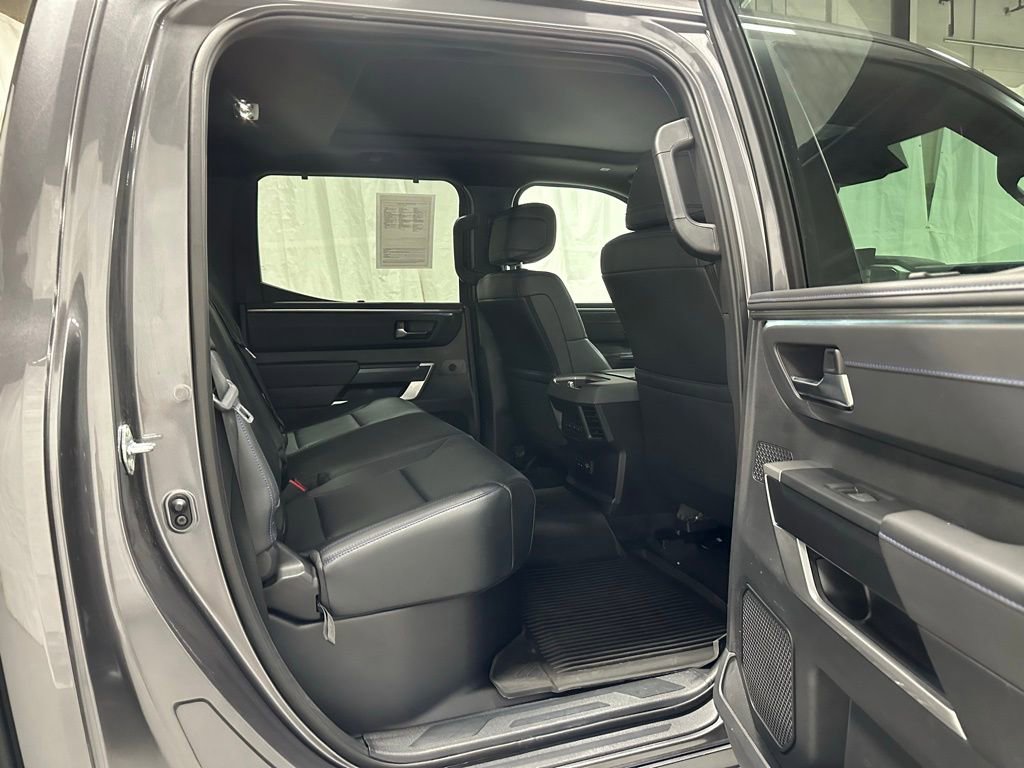Used 2025 Toyota Tundra Platinum AWD/4WD image 54