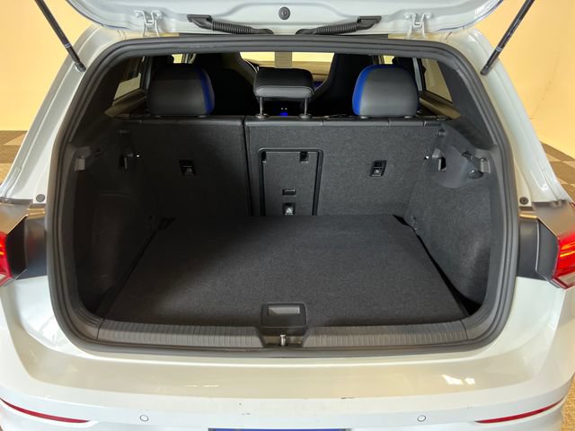 Used 2023 Volkswagen Golf R AWD/4WD image 5