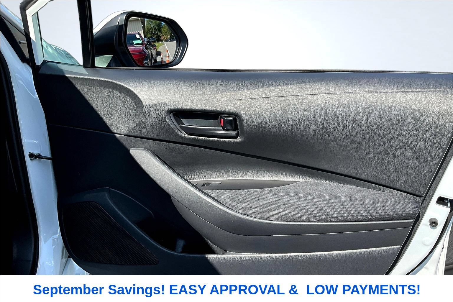 Used 2025 Toyota Corolla LE FWD image 25
