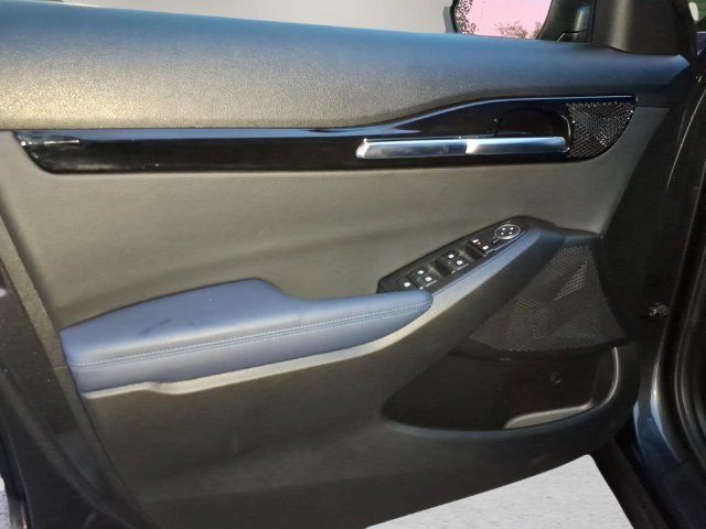 Used 2025 Kia Seltos S FWD image 13