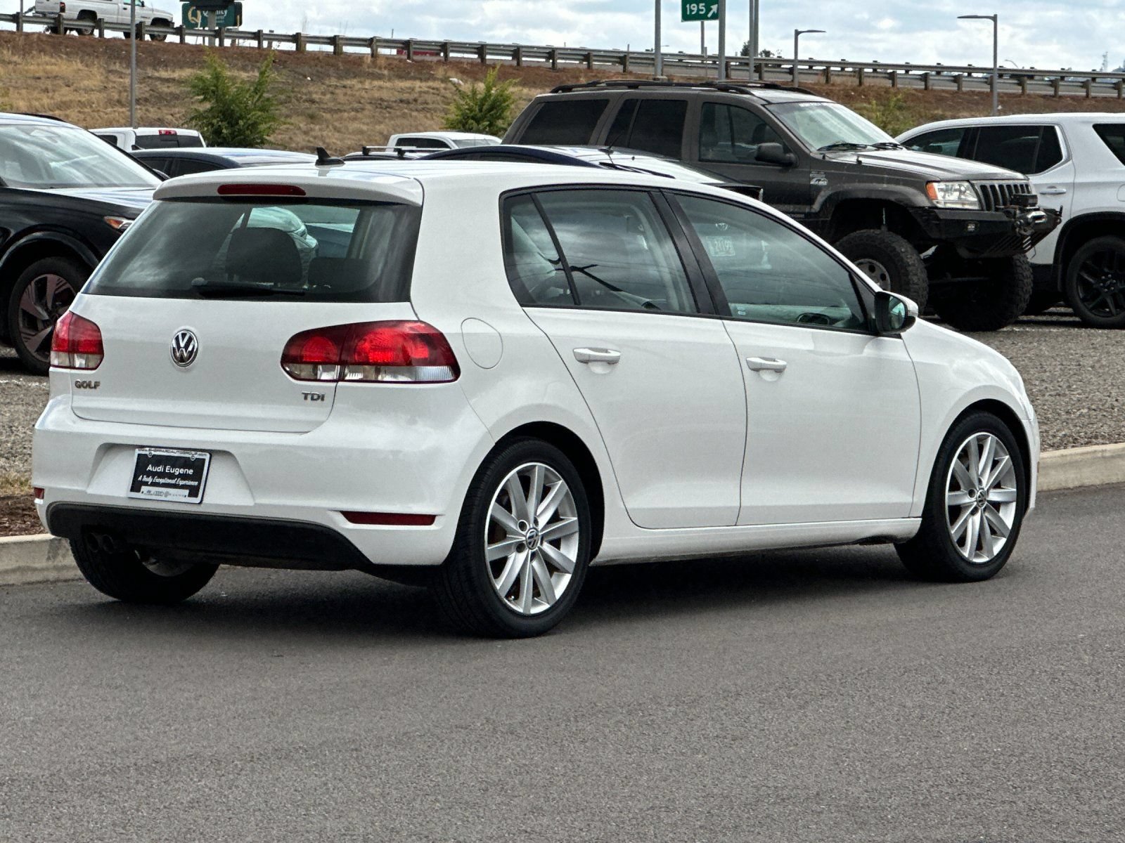 Used 2011 Volkswagen Golf TDI FWD image 3