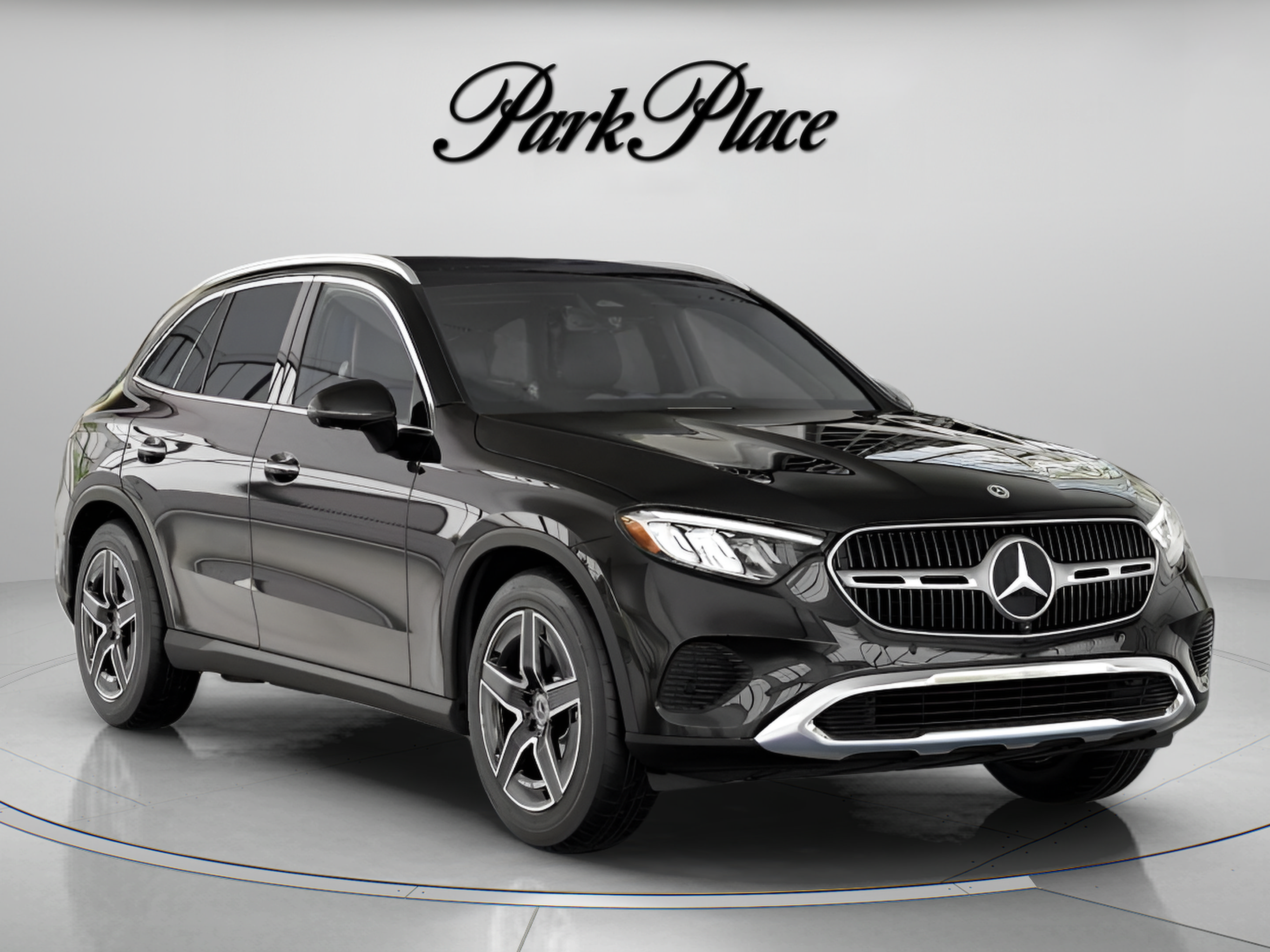 Used 2026 Mercedes-Benz GLC 300 4MATIC image 33