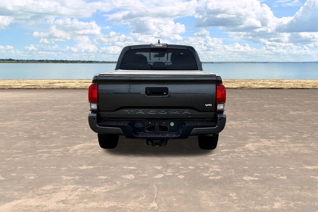 Used 2019 Toyota Tacoma TRD Off-Road w/ Technology Package image 12