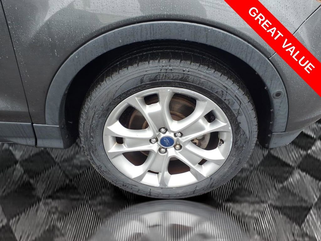 Used 2016 Ford Escape Titanium w/ Equipment Group 301A image 7