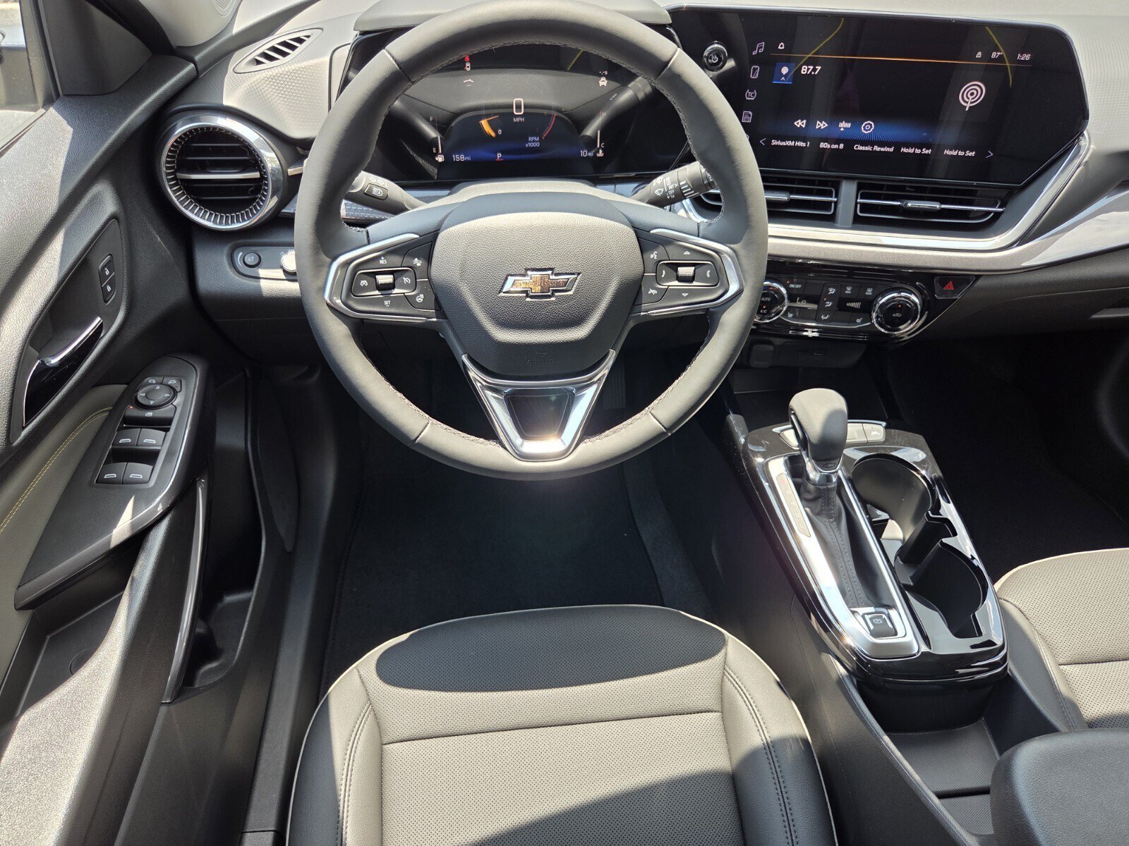 New 2026 Chevrolet Trax ACTIV w/ Driver Confidence Package FWD image 9