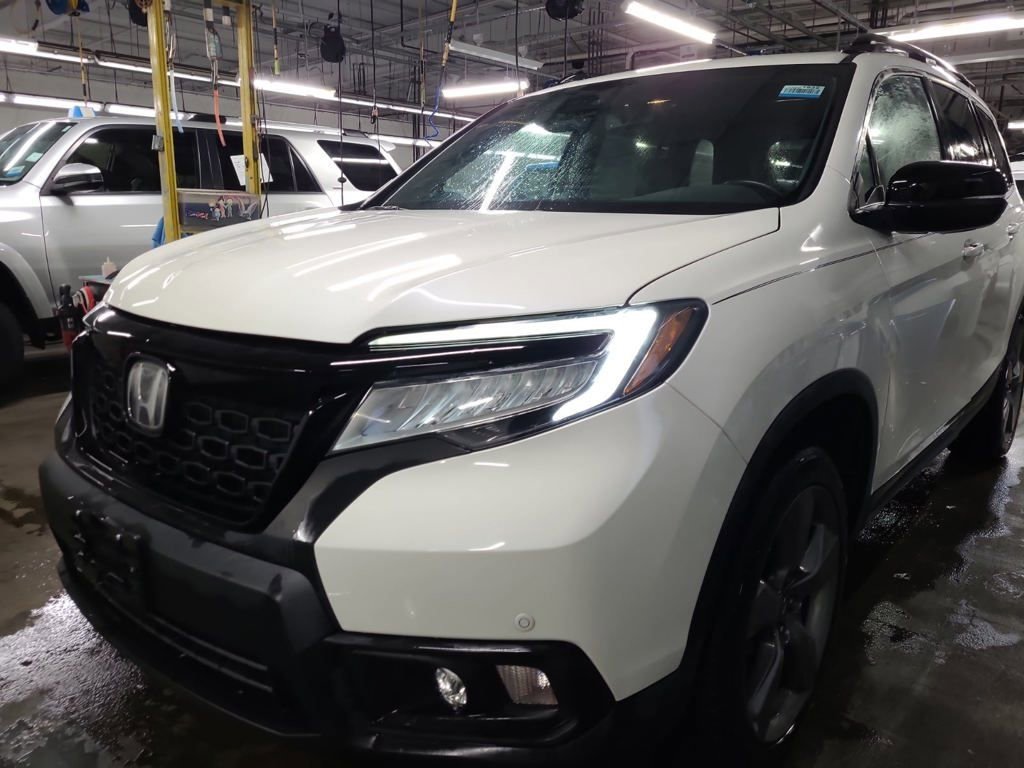 Used 2019 Honda Passport Touring image 1