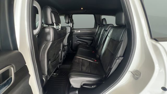 Used 2017 Jeep Grand Cherokee Altitude image 14
