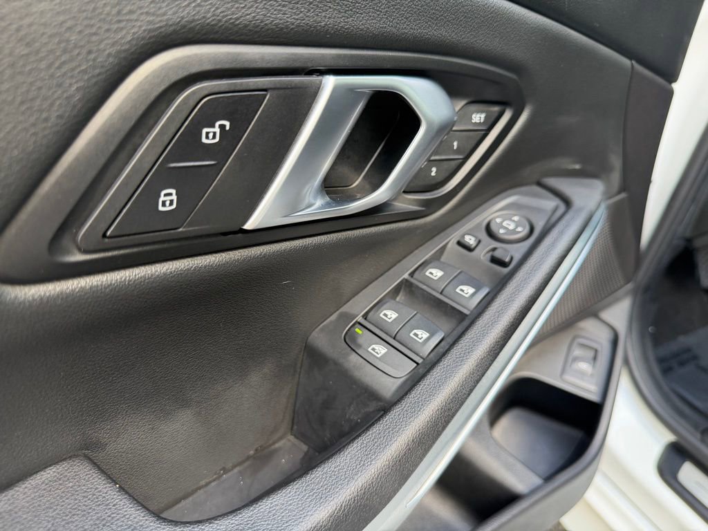Used 2024 BMW 330i Sedan RWD image 17