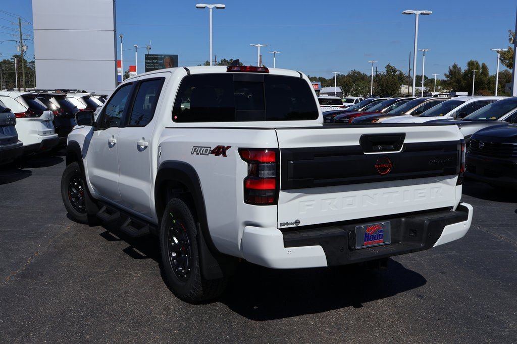 New 2026 Nissan Frontier PRO-4X image 2