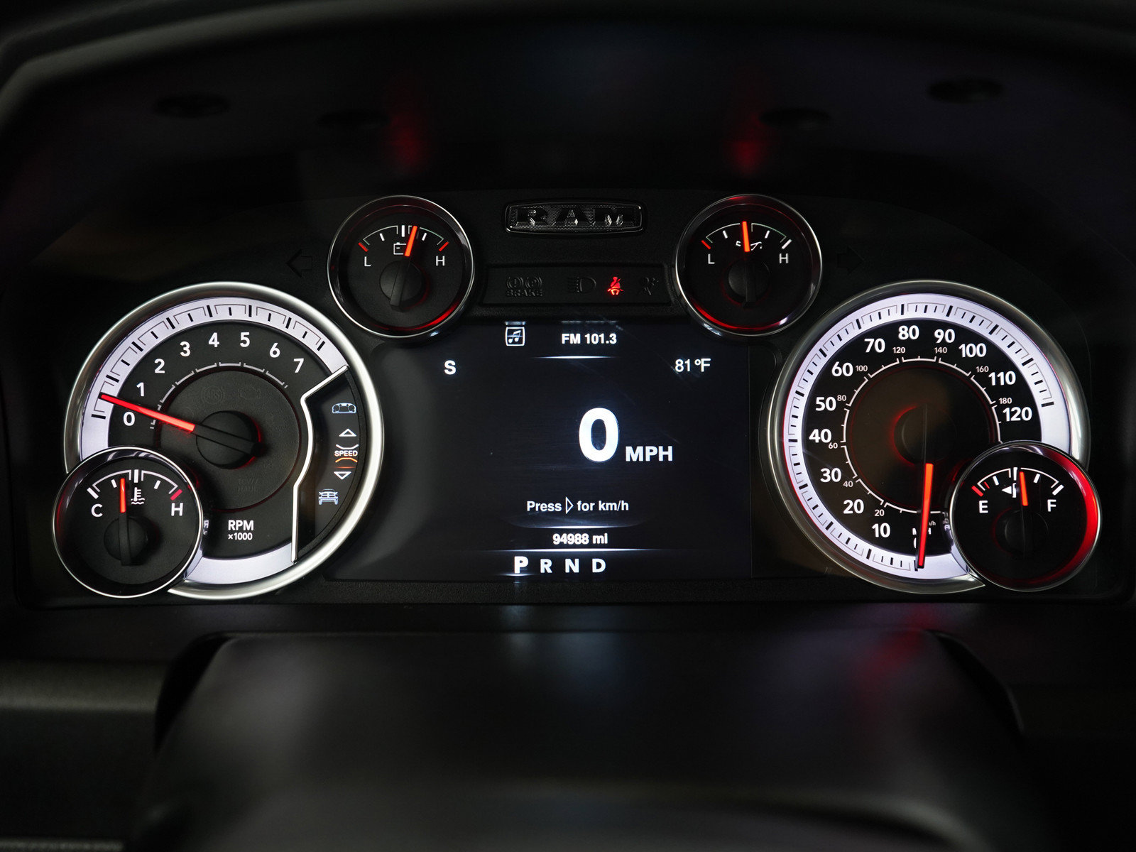Used 2019 RAM 1500 Tradesman w/ SXT Plus Group AWD/4WD image 23