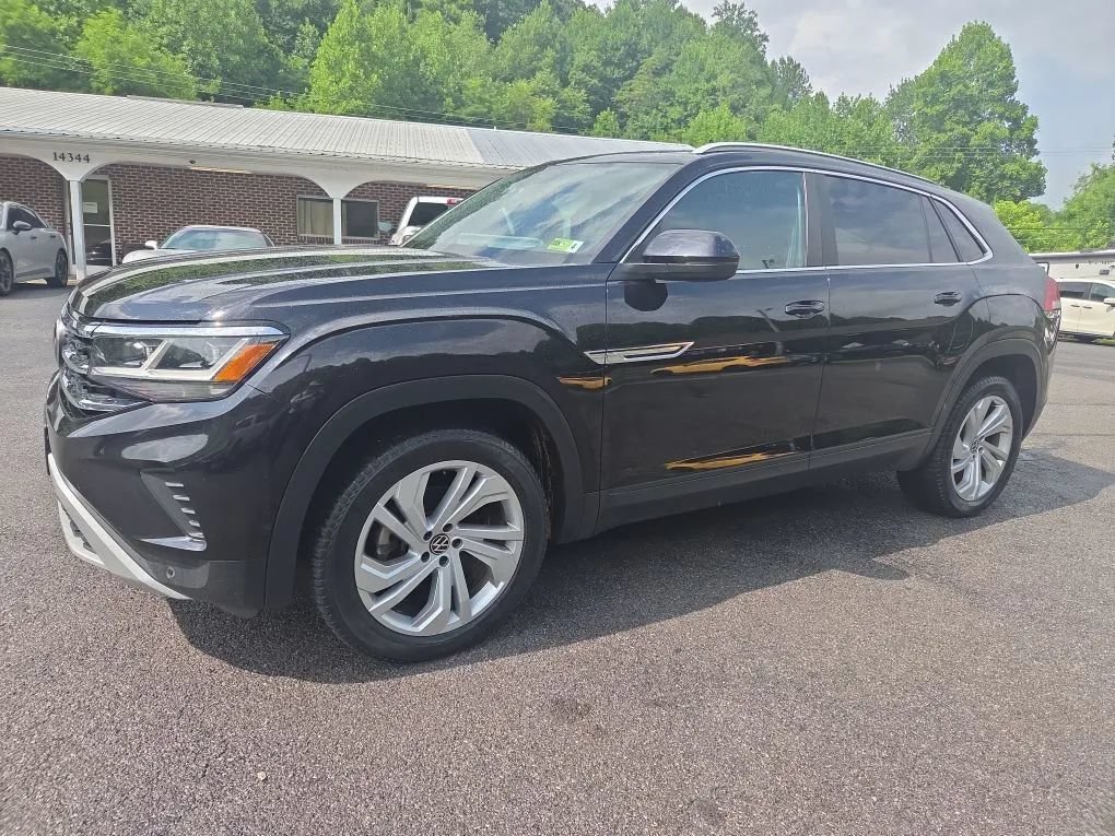 Used 2020 Volkswagen Atlas Cross Sport SEL AWD/4WD image 1