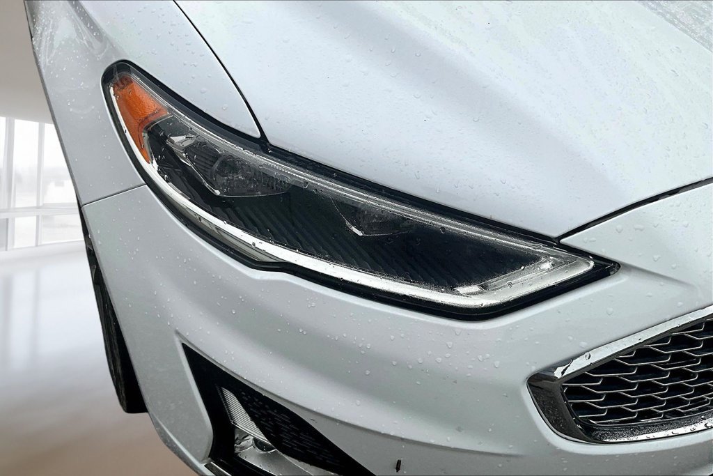 Used 2019 Ford Fusion Titanium AWD/4WD image 29