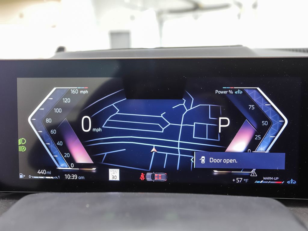 Used 2025 BMW X7 xDrive40i w/ M Sport Package image 13