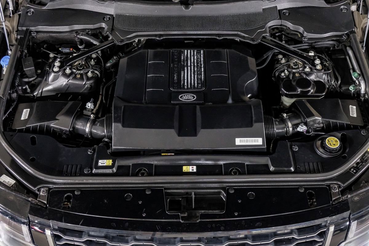 Used 2021 Land Rover Range Rover P525 Westminster Edition image 45