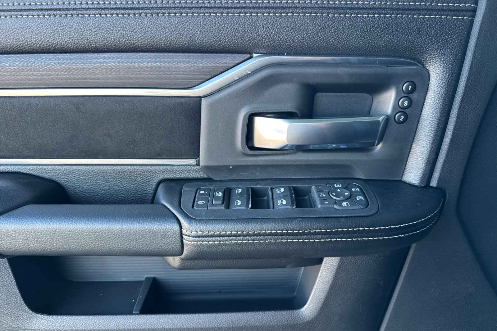 New 2026 RAM 2500 Laramie image 10