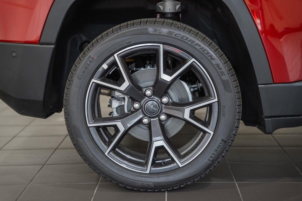 New 2026 Jeep Cherokee Overland image 19