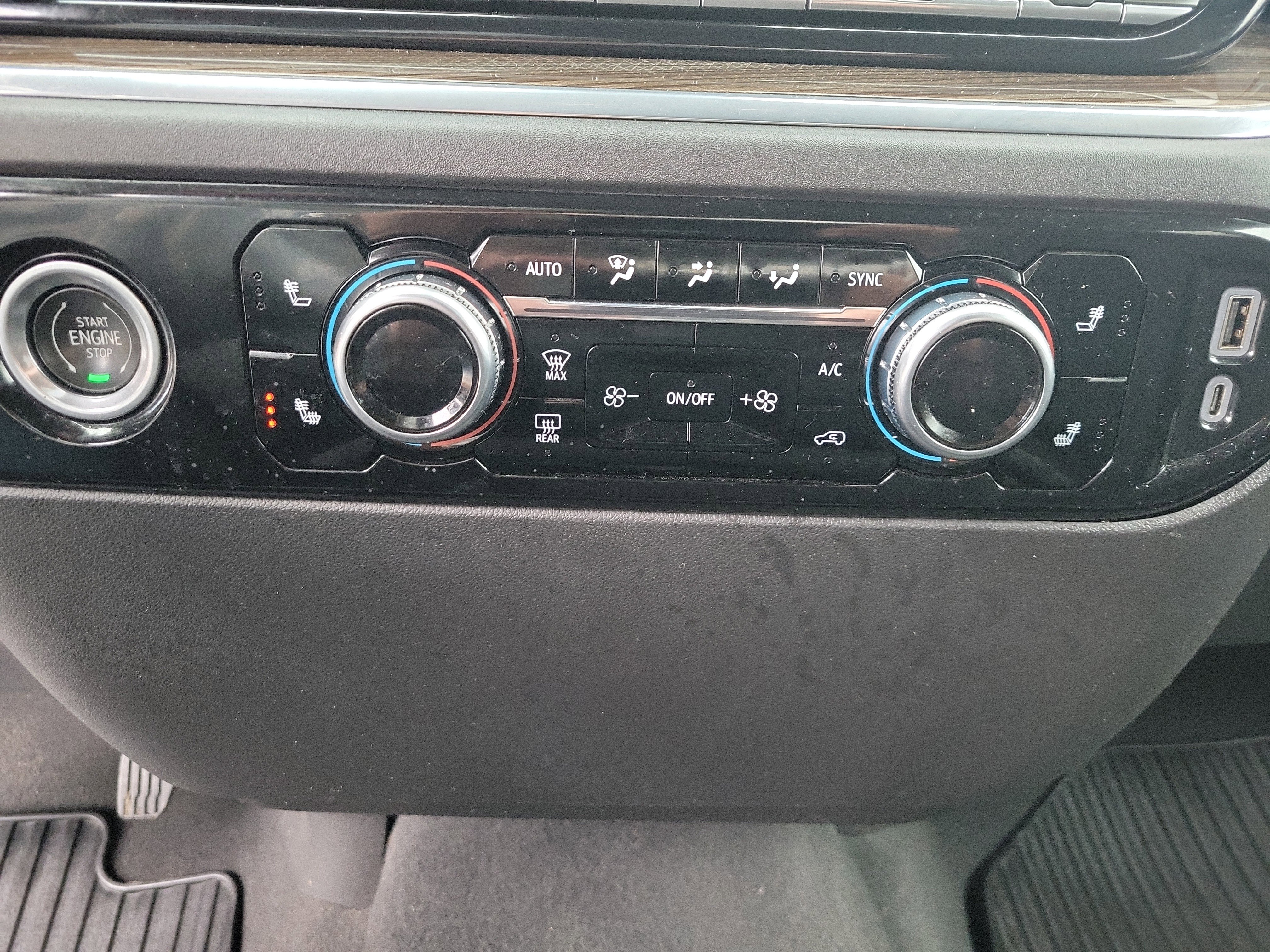 Used 2023 GMC Sierra 1500 Elevation AWD/4WD image 30