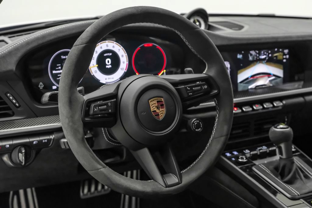 Used 2026 Porsche 911 GT3 w/ Weissach Package RWD image 16