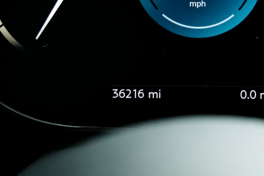 Used 2024 MINI Cooper 2-Door Hardtop FWD image 27