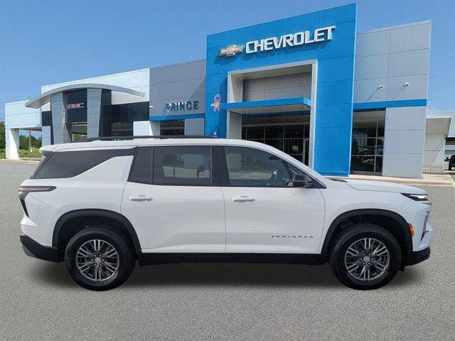 New 2026 Chevrolet Traverse LT w/ LPO, Floor Liner Package FWD image 3