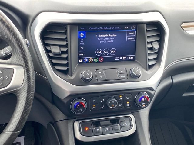 Certified 2023 GMC Acadia SLE w/ Driver Convenience Package image 10