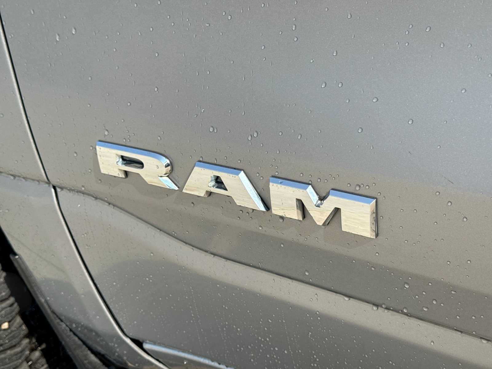 Used 2019 RAM 1500 Big Horn AWD/4WD image 11