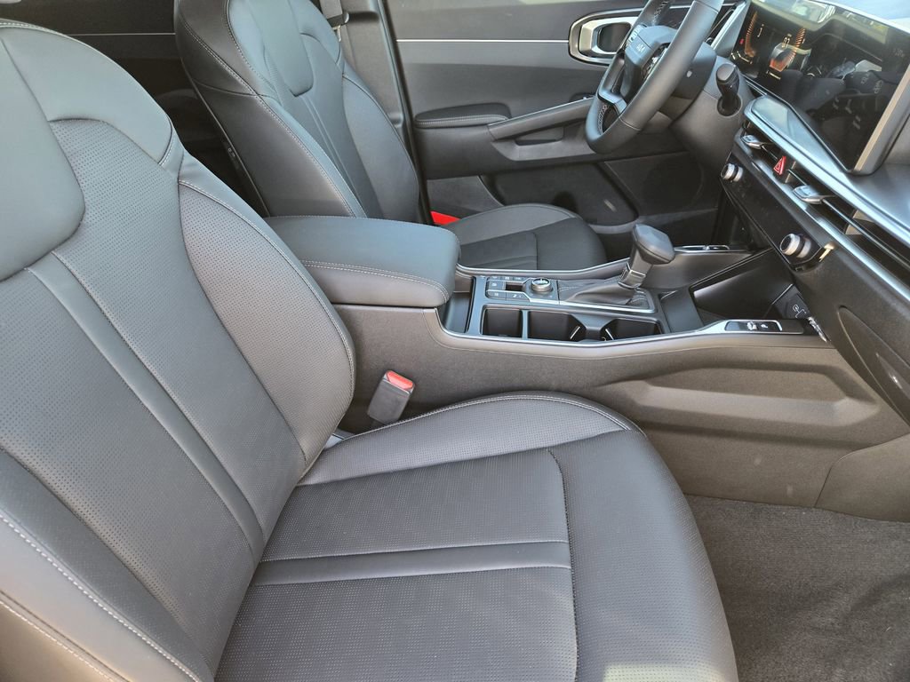 New 2026 Kia Sorento S AWD/4WD image 10