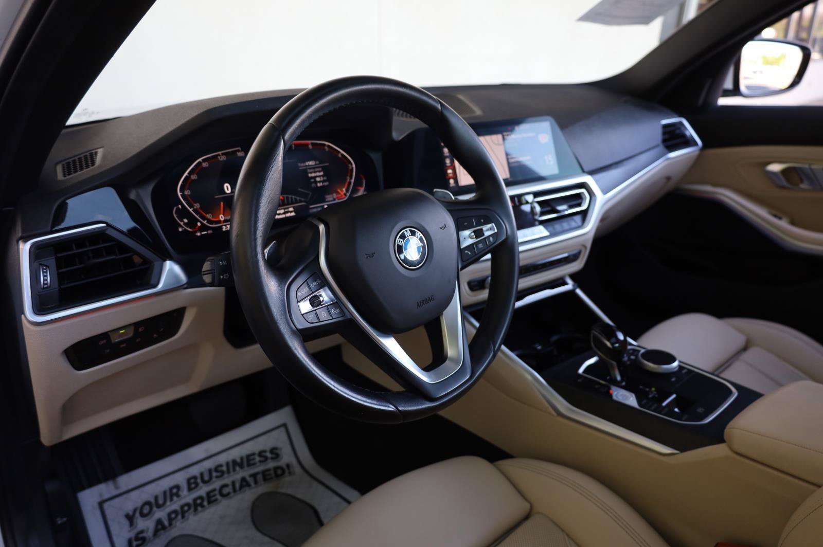 Used 2022 BMW 330i Sedan w/ Driving Assistance Package RWD image 17