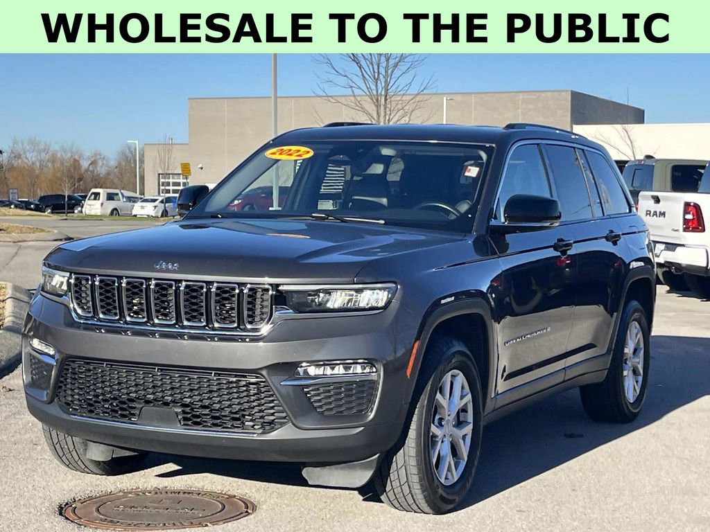 Used 2022 Jeep Grand Cherokee Limited image 4