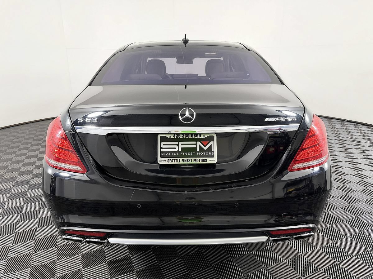 Used 2015 Mercedes-Benz S 63 AMG 4MATIC Sedan image 11