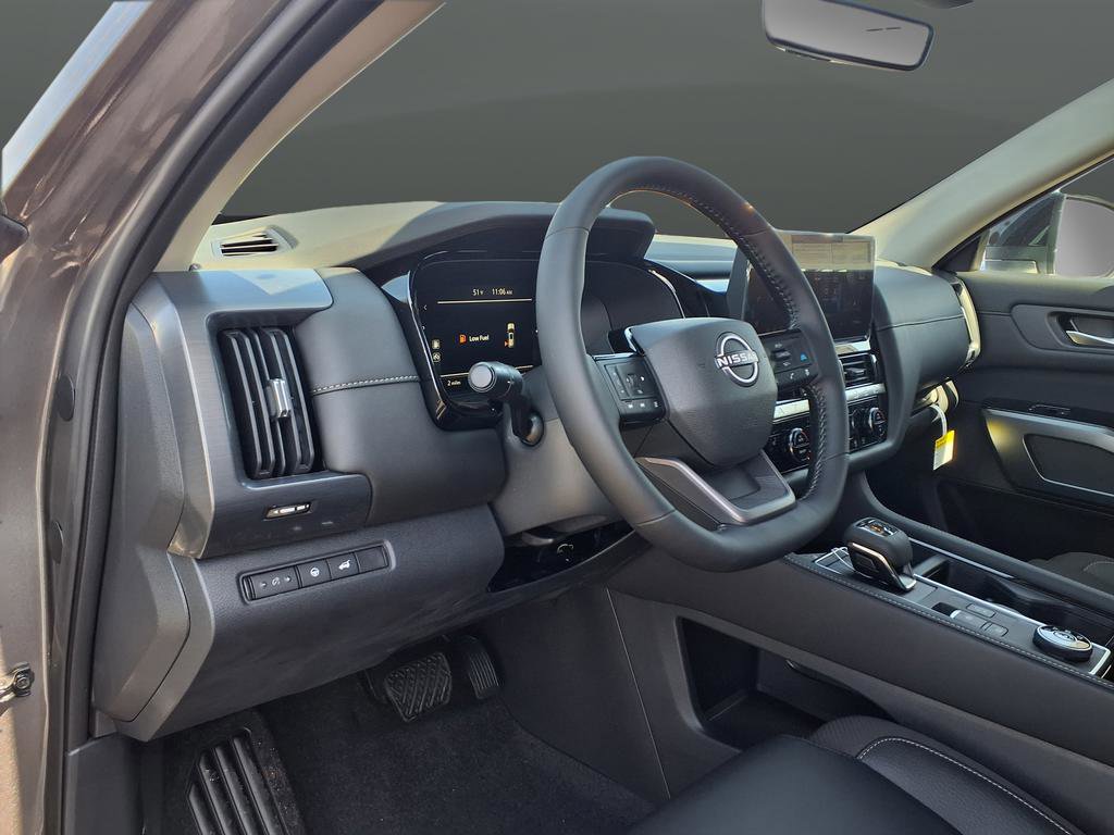 New 2026 Nissan Pathfinder SL AWD/4WD image 13
