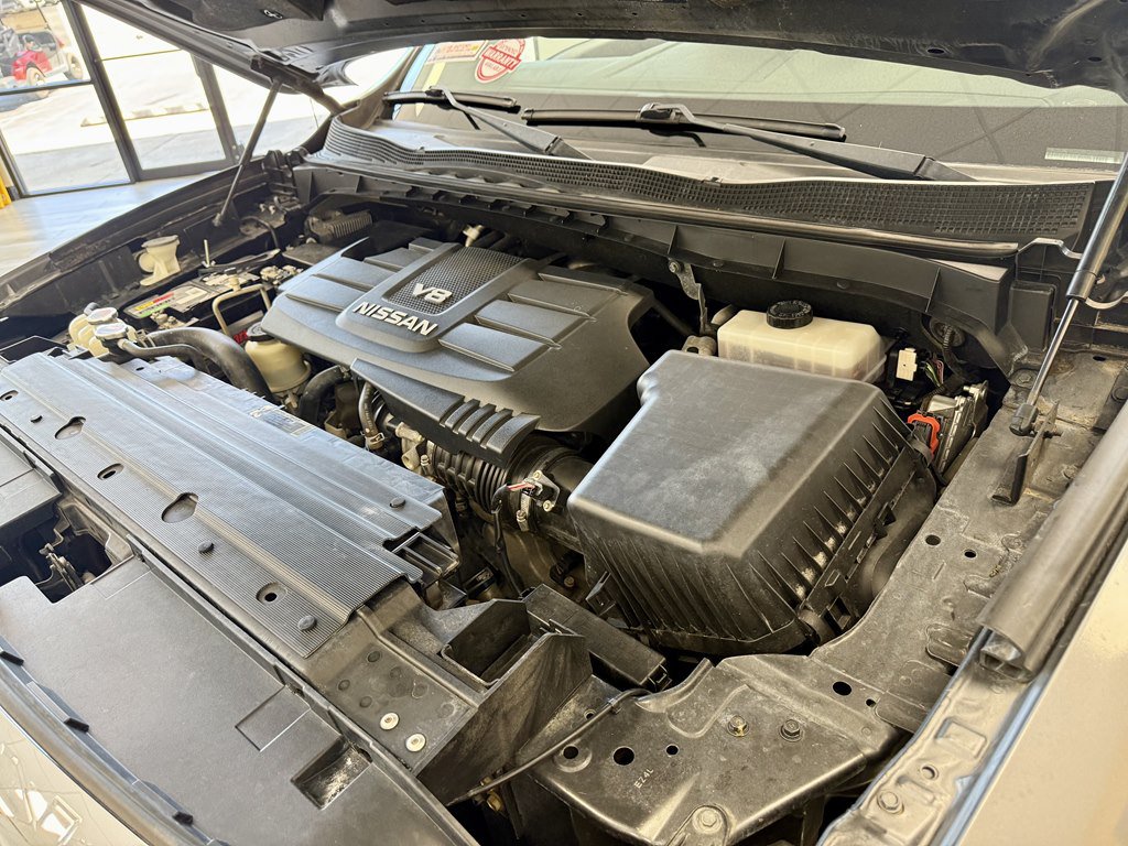 Used 2017 Nissan Titan SV RWD image 17
