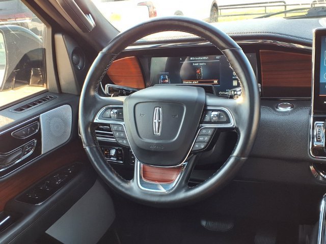 Certified 2023 Lincoln Navigator Reserve RWD image 8
