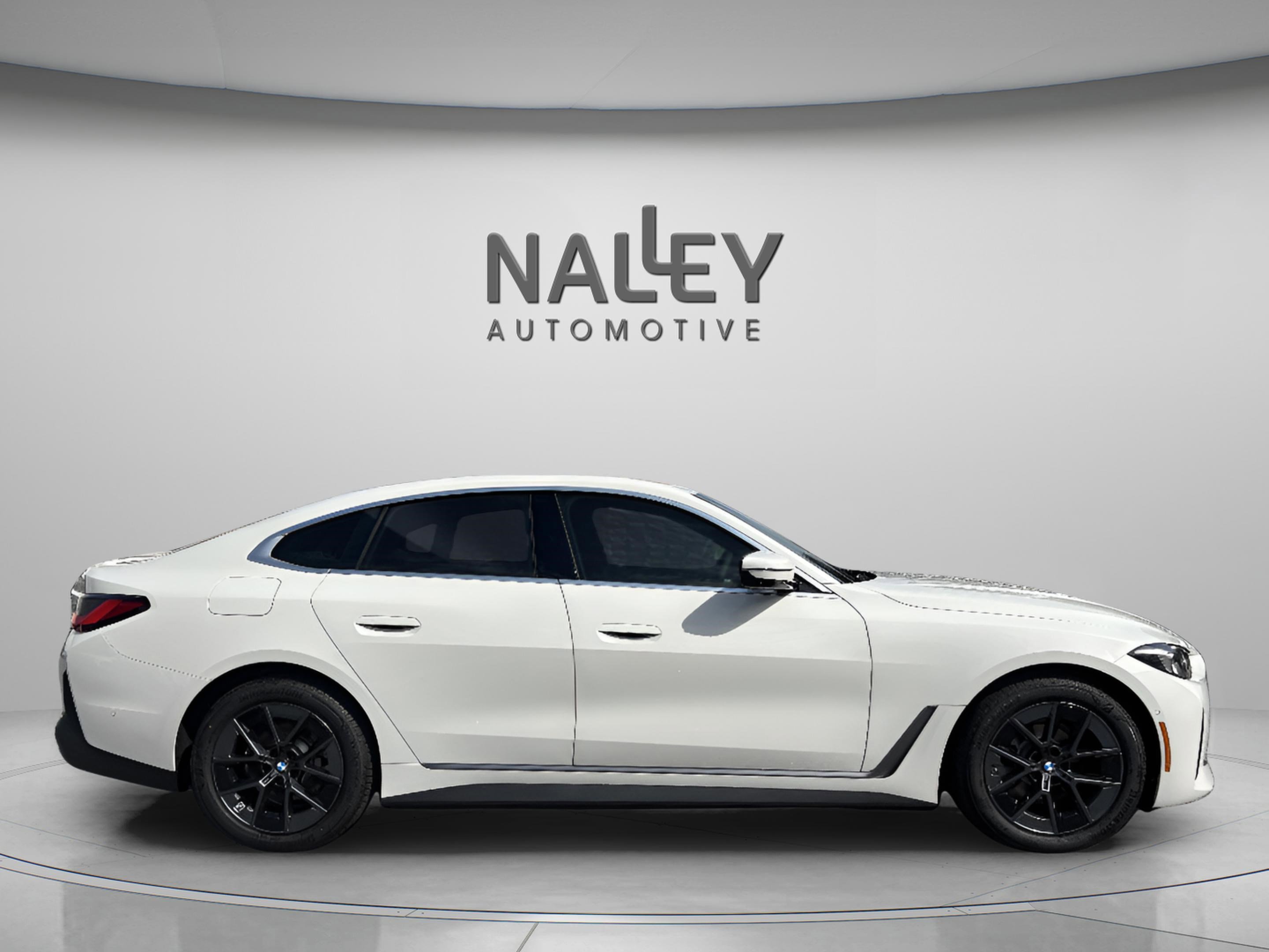 Used 2026 BMW i4 eDrive40 w/ Premium Package image 4