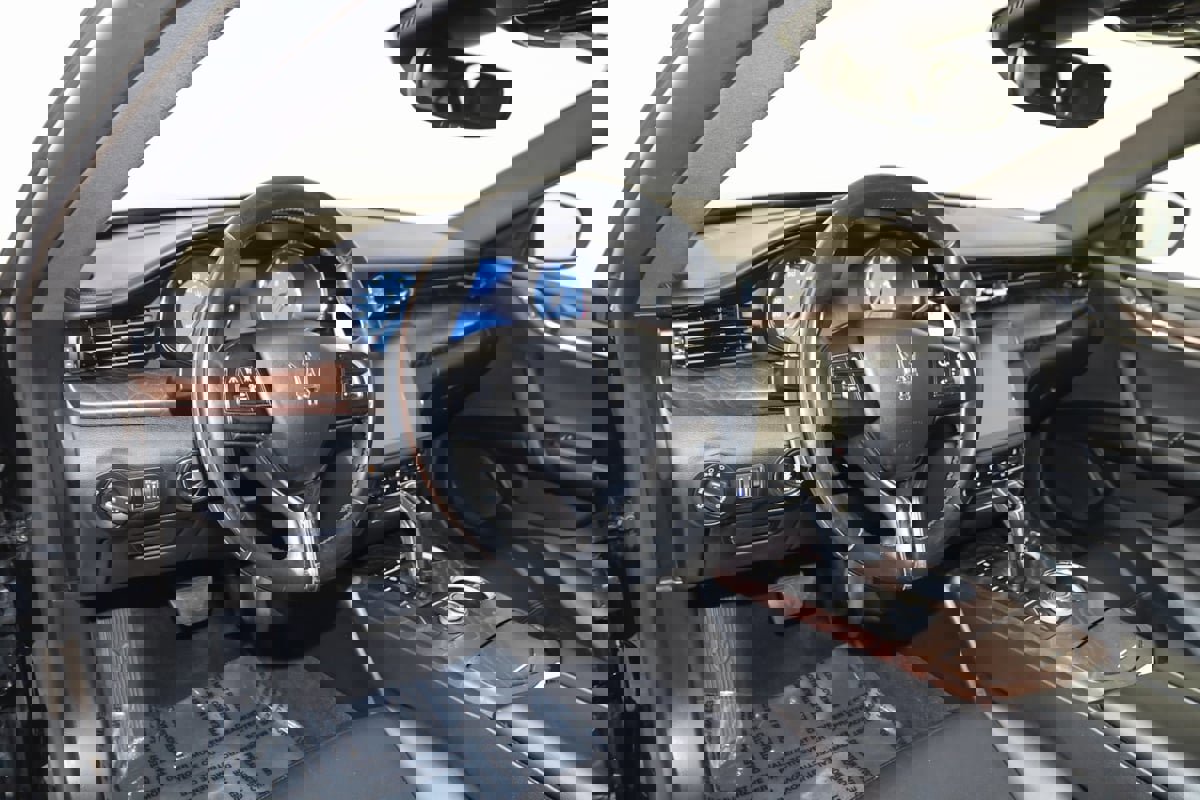 Used 2020 Maserati Quattroporte S Q4 image 23