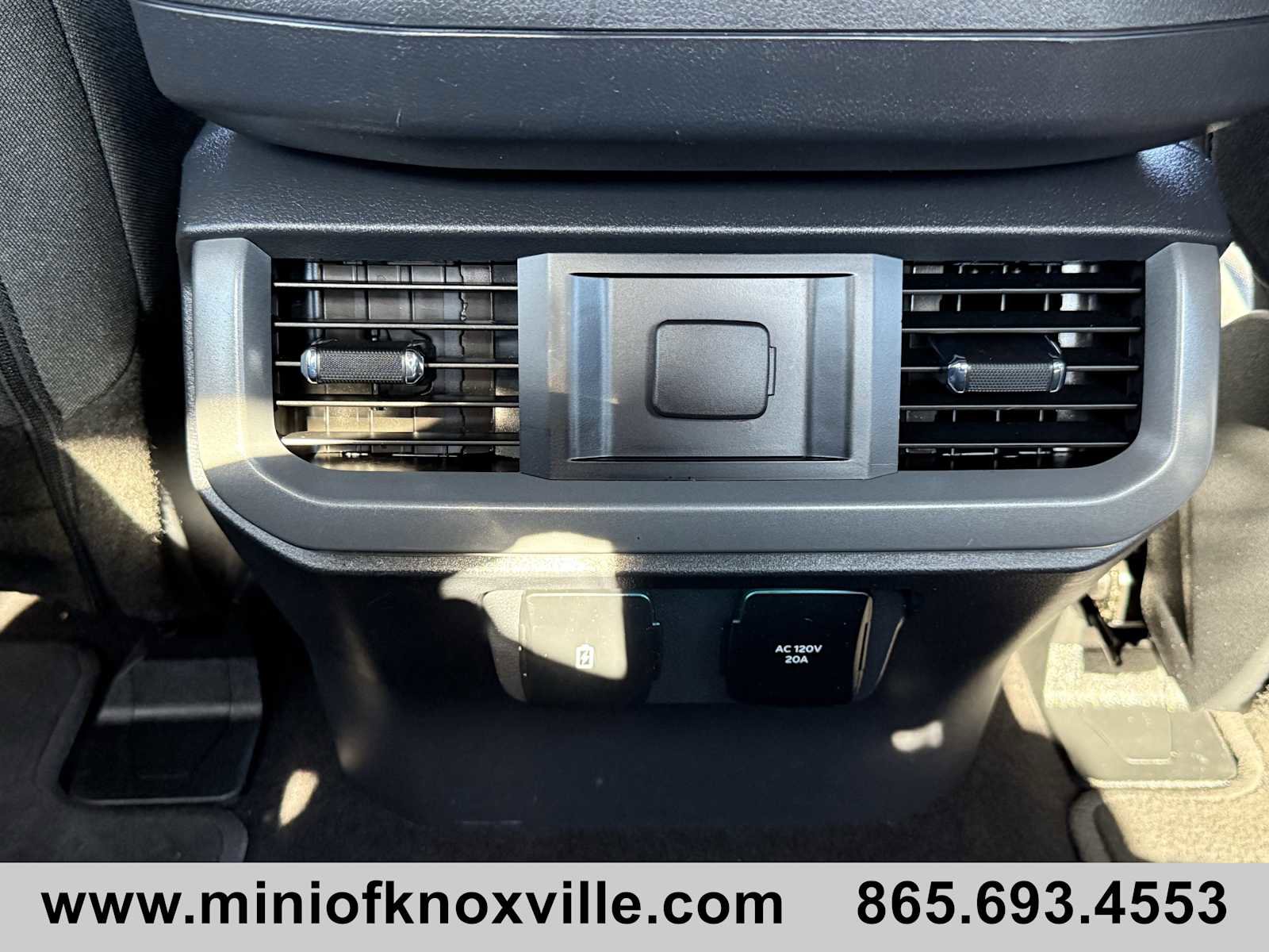 Used 2024 Ford F150 XLT w/ Mobile Office Package image 30