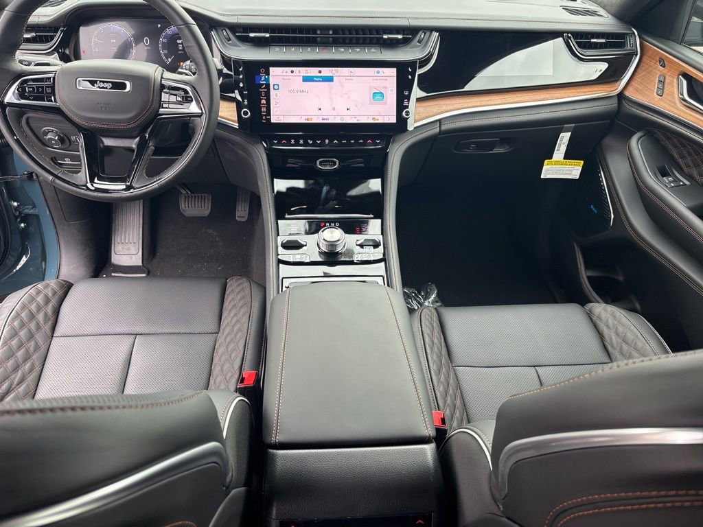 New 2026 Jeep Grand Cherokee L Summit AWD/4WD image 36