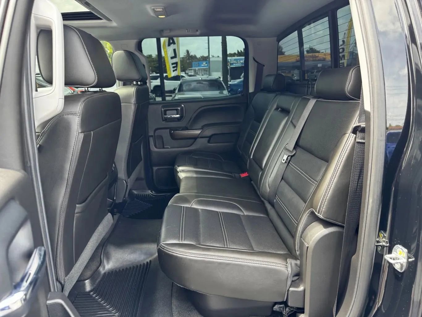 Used 2018 GMC Sierra 3500 Denali w/ Duramax Plus Package image 25