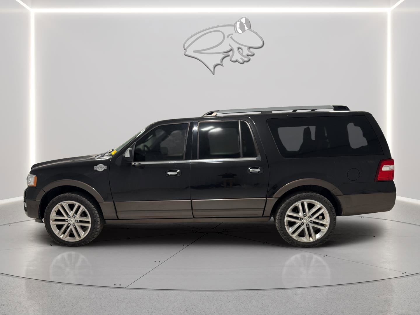 Used 2015 Ford Expedition EL King Ranch AWD/4WD image 2
