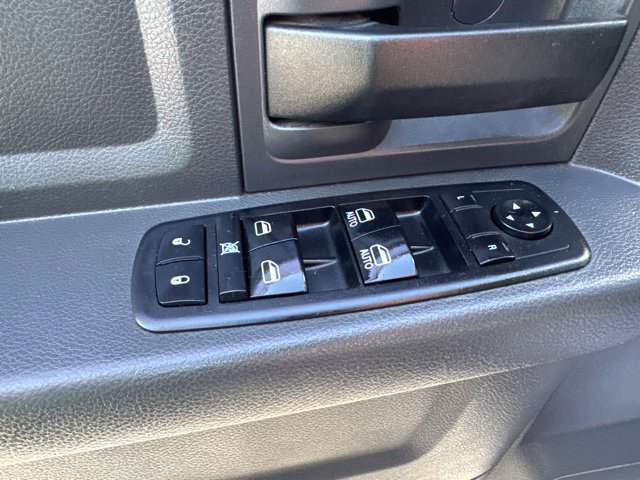 Used 2011 RAM 1500 ST w/ ST Popular Equipment Group AWD/4WD image 29