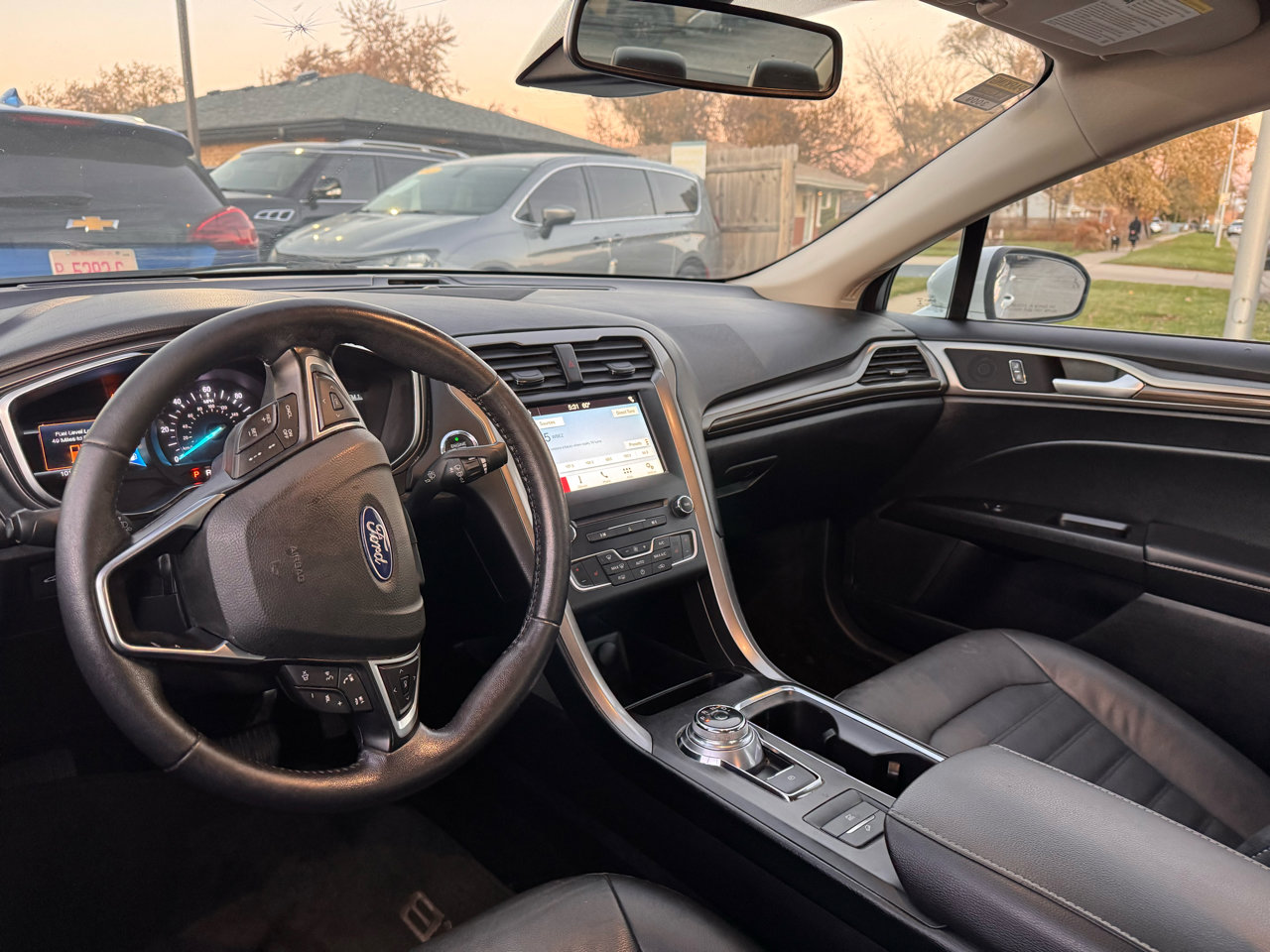 Used 2018 Ford Fusion SE w/ Equipment Group 602A image 8