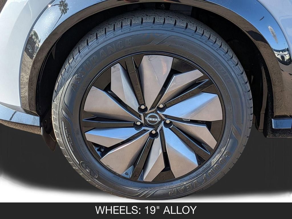 Used 2024 Nissan Ariya FWD image 12